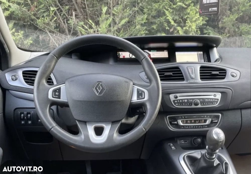 Renault Scenic Xmod 1.6 dCi Privilege - 30