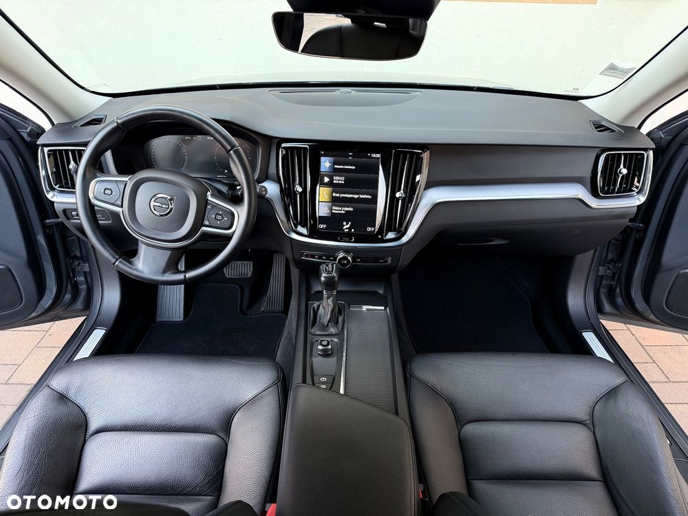 Volvo V60 D3 Momentum - 5