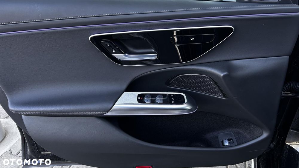 Mercedes-Benz Klasa E - 9