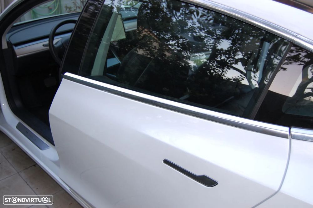 Tesla Model 3 Standard RWD - 6