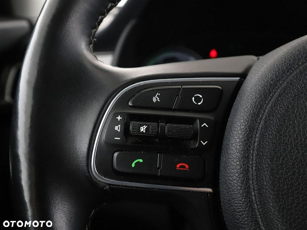 Kia Niro 1.6 GDI Plug-in Hybrid L - 34