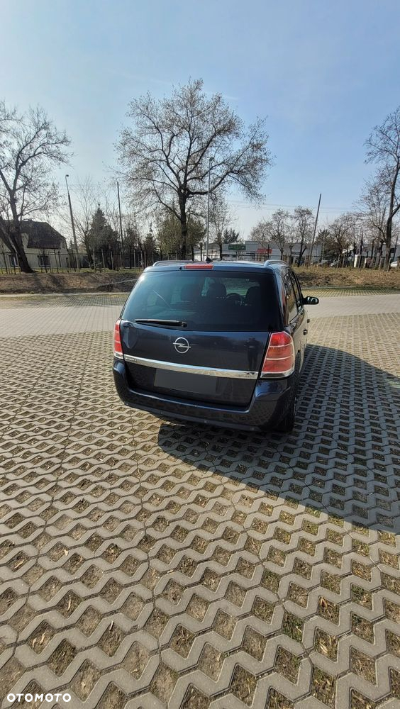 Opel Zafira 1.9 CDTI Cosmo - 14