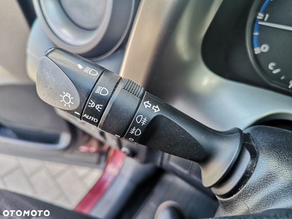 Toyota RAV4 2.0 D-4D Premium 4x2 - 17