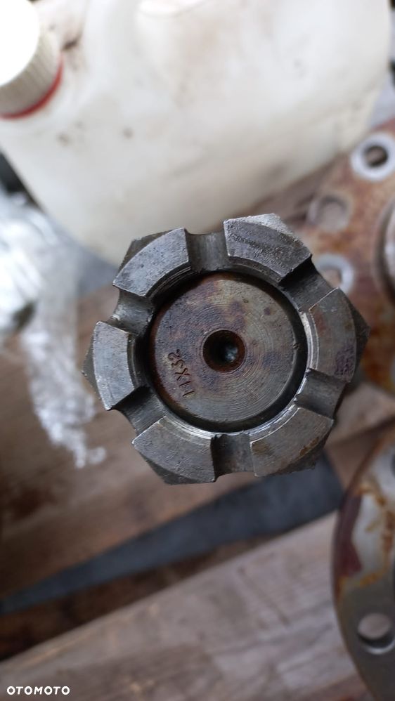 mechanizm różnicowy 4713599 11x32 new holland TN65N T4050V TN75FA TN95FA - 5