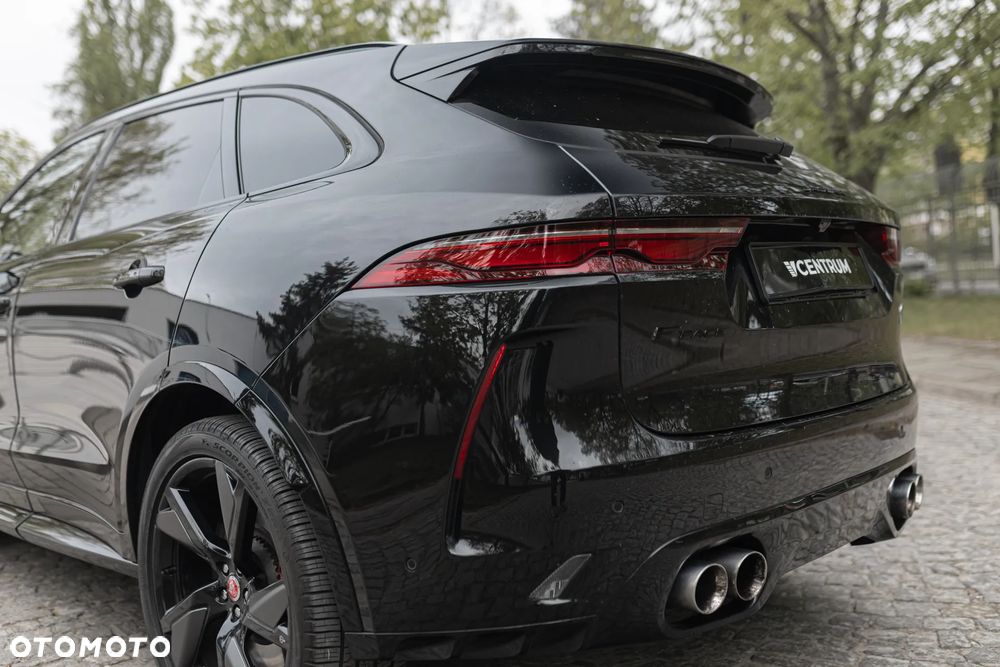 Jaguar F-Pace 5.0 V8 S/C AWD SVR - 10