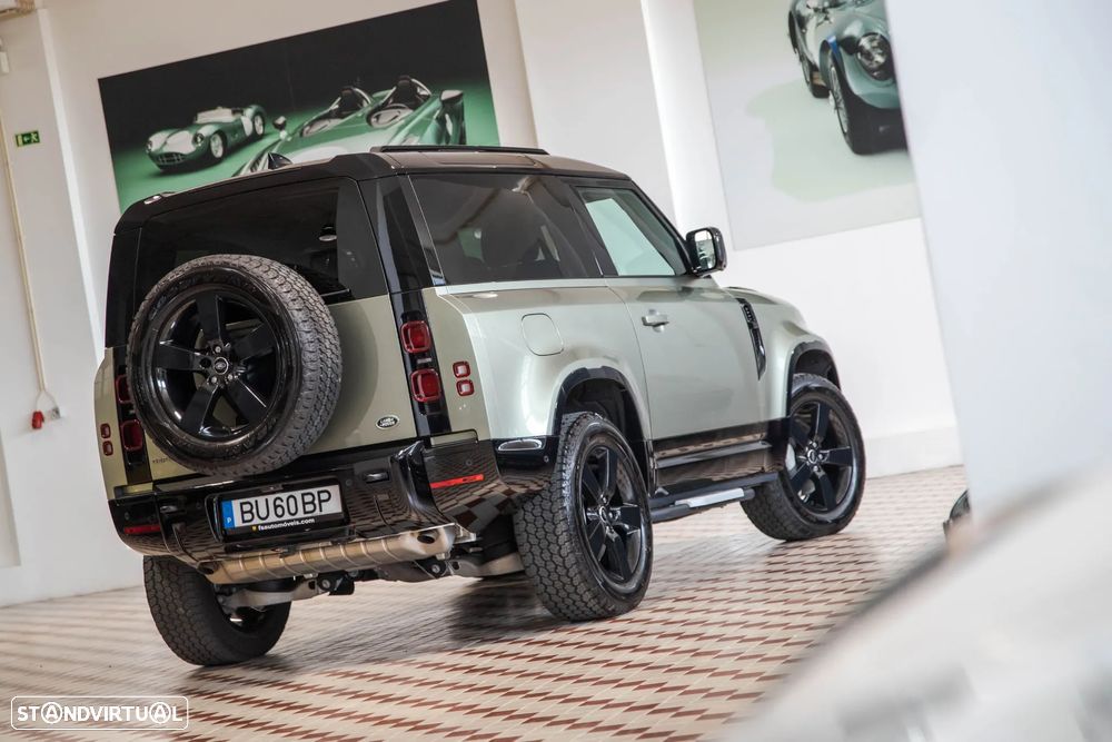 Land Rover Defender 3.0 I6 90 AWD X-Dynamic S - 6