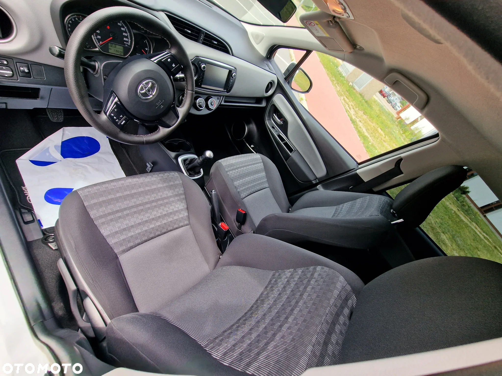 Toyota Yaris 1.0 Comfort - 11