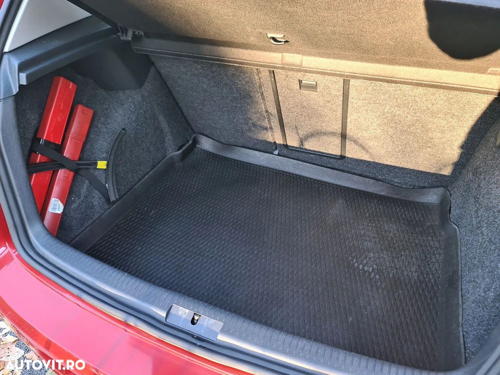 Volkswagen Golf 1.2 TSI Trendline - 6