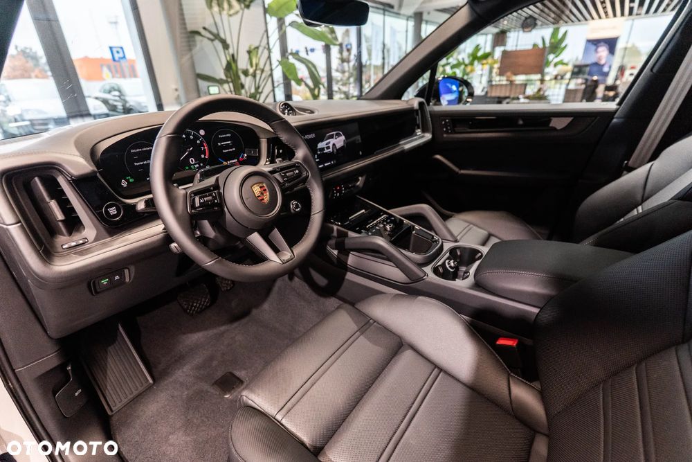 Porsche Cayenne E-Hybrid PHEV Black Edition - 8