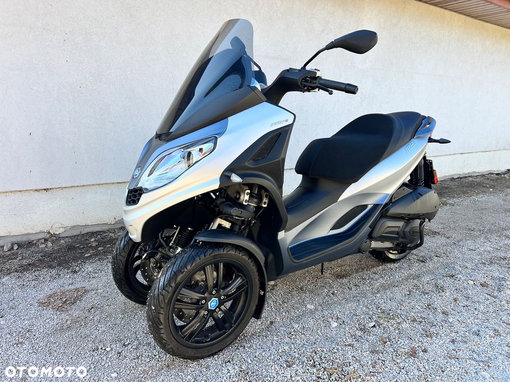 Piaggio MP-3 - 1