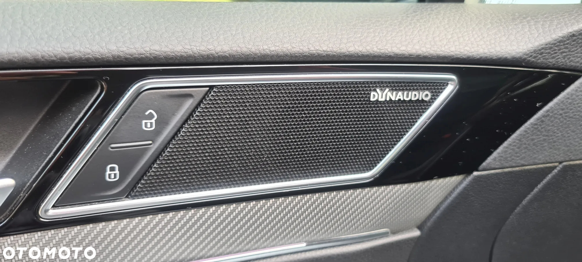 Volkswagen Passat - 24