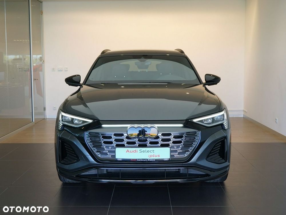 Audi Q8 e-tron - 7