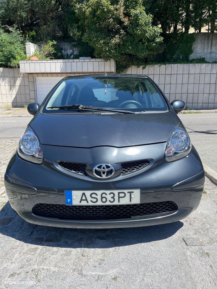 Toyota Aygo Cool - 1