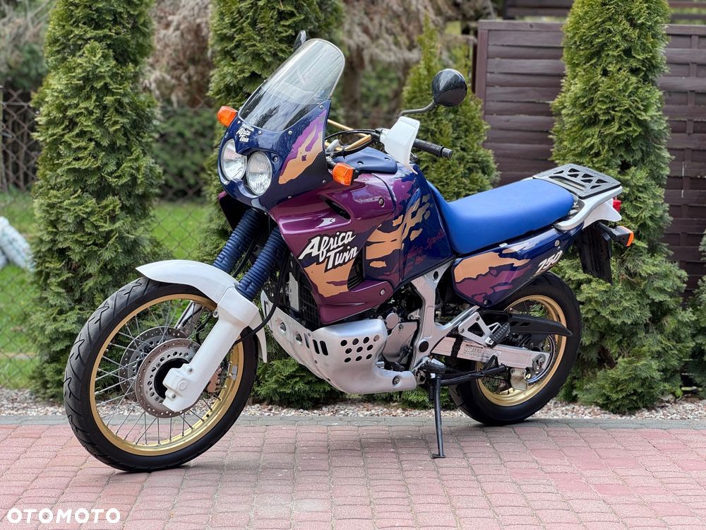 Honda XRV - 5