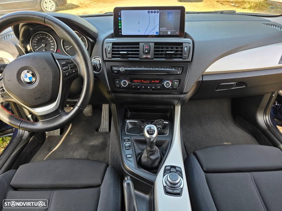 BMW 116 d EDynamics Line Sport — fotografia 14