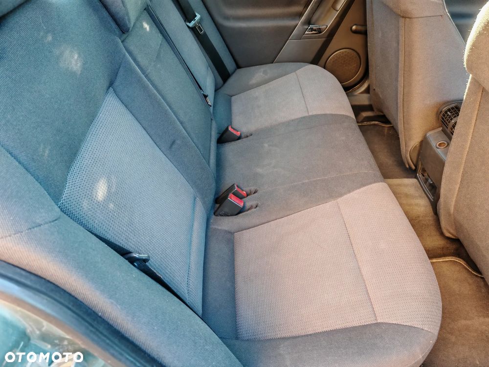 Opel Vectra 1.8 Comfort - 8