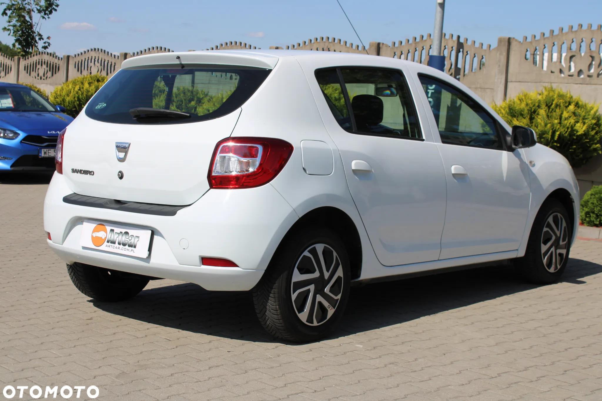 Dacia Sandero 1.2 16V 75 Ambiance - 15