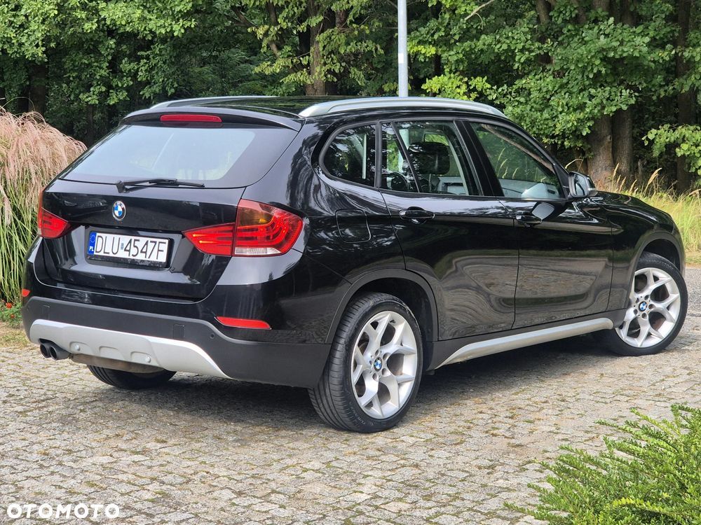 BMW X1 sDrive20i xLine - 9