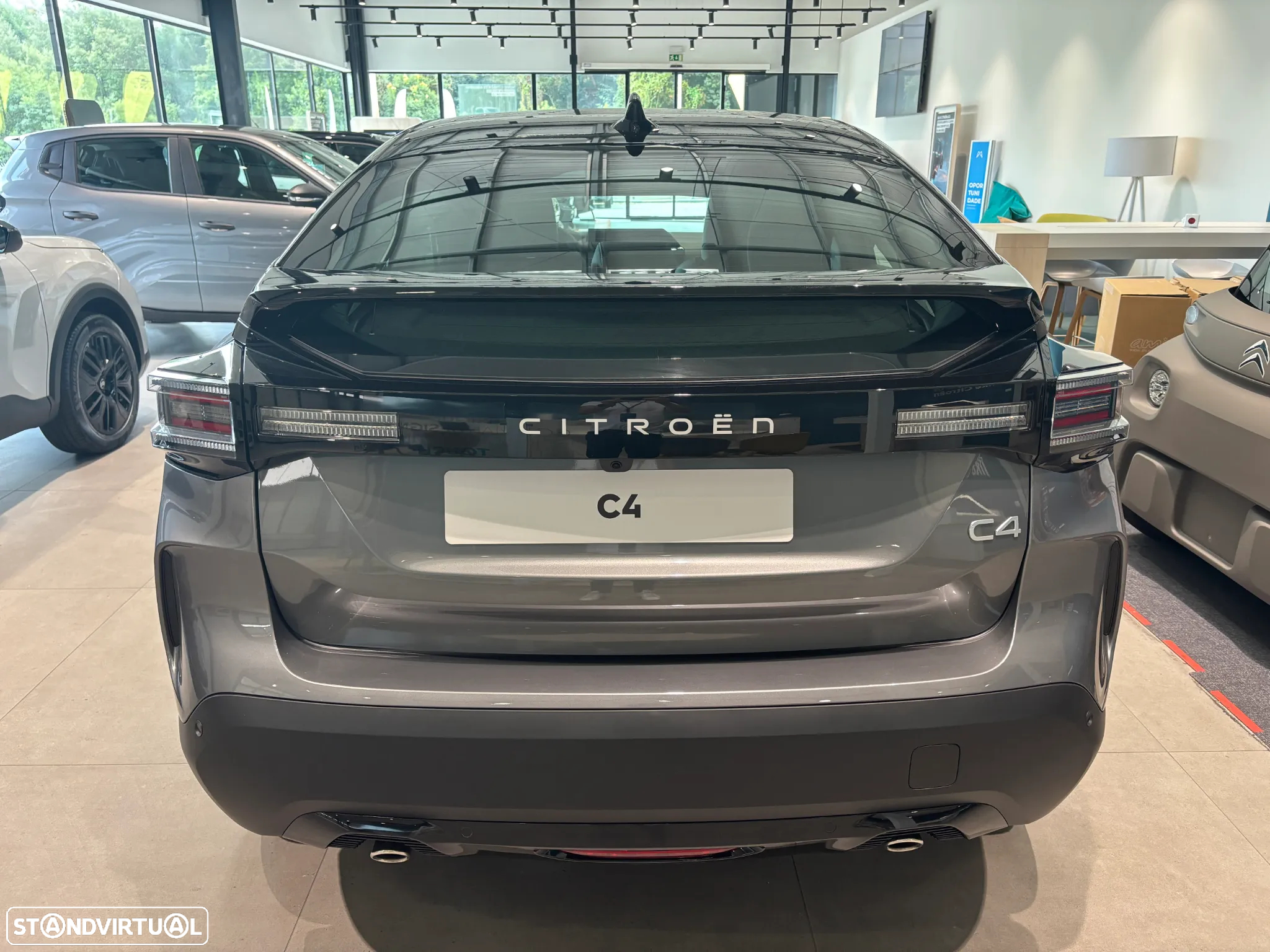 Citroën C4 1.2 PureTech Plus EAT8 - 4