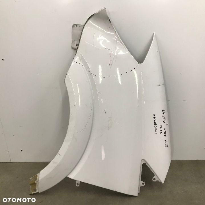 Błotnik Mercedes Sprinter W906 lift lewy przedni 13-19r. A9068810101 - 1