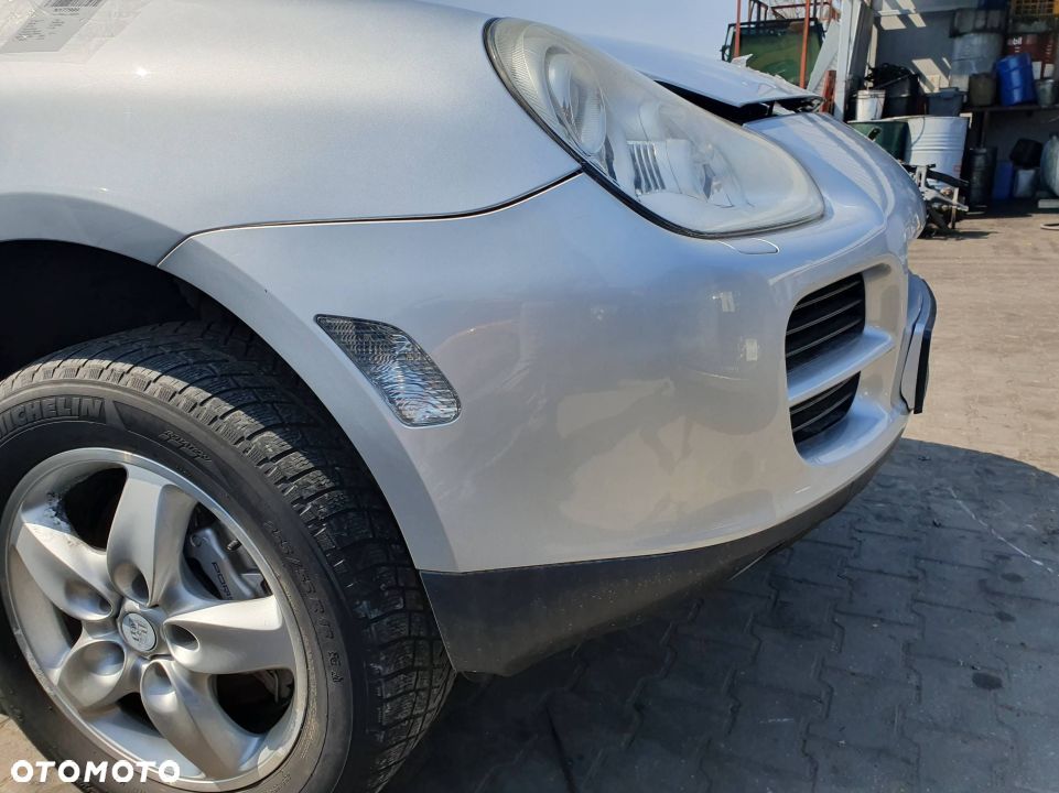 ZDERZAK PRZÓD PORSCHE CAYENNE I LA7W - 2