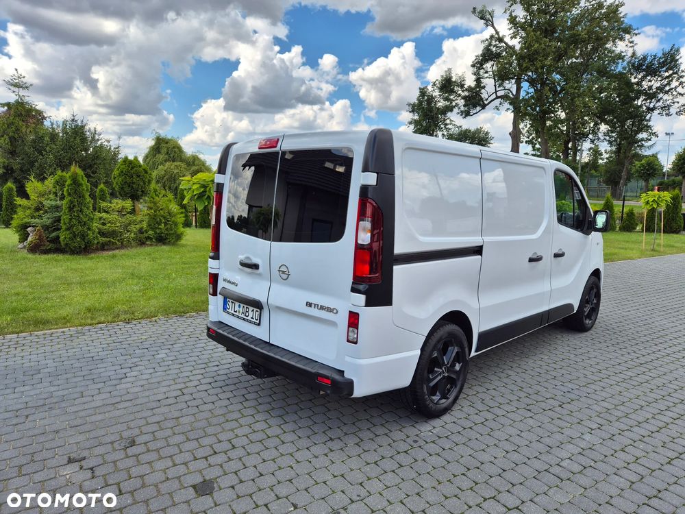 Opel VIVARO - 28