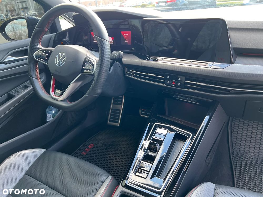 Volkswagen Golf GTI 2.0 TSI OPF DSG Performance - 24