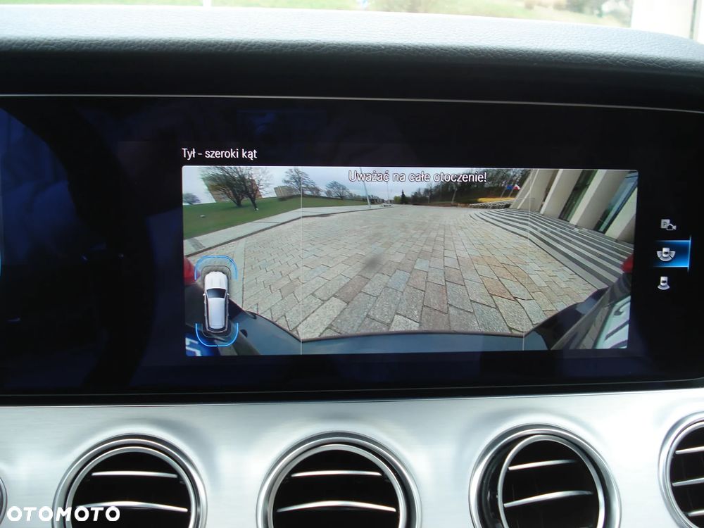 Mercedes-Benz Klasa E 220 d 9G-TRONIC Avantgarde - 28