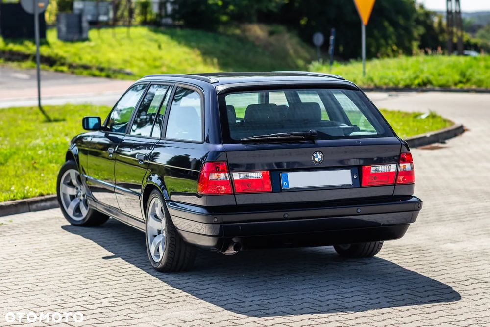 BMW Seria 5 - 14