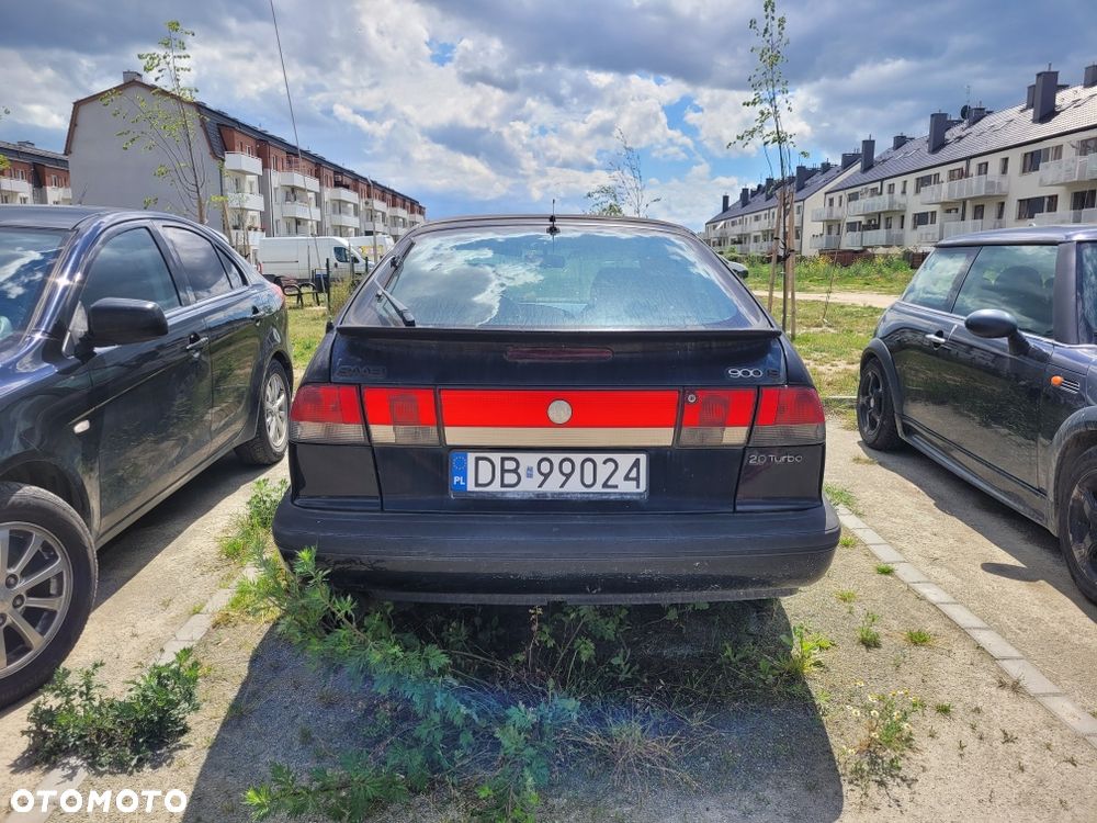 Saab 900 - 4