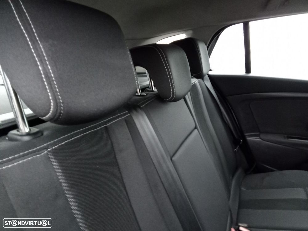 Renault Mégane Sport Tourer 1.5 dCi Comfort SS - 17