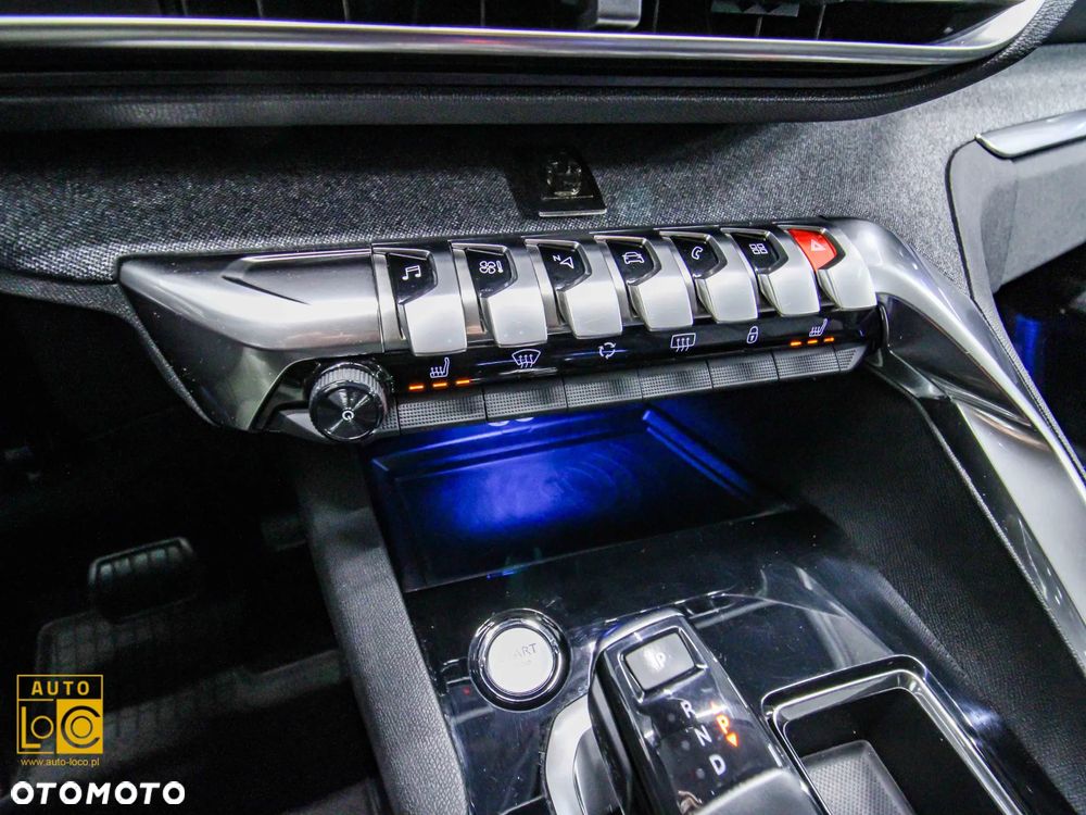 Peugeot 3008 1.2 PureTech Allure S&S EAT6 - 26