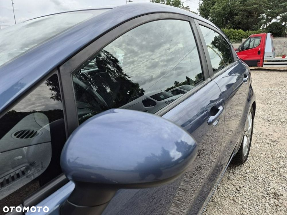Kia Rio - 9