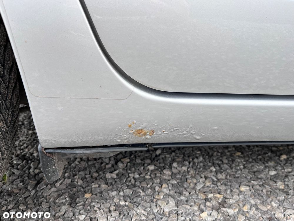 Toyota Yaris 1.0 Sprint - 12