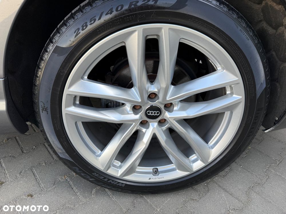 Audi Q7 3.0 TDI ultra Quattro Tiptronic - 32