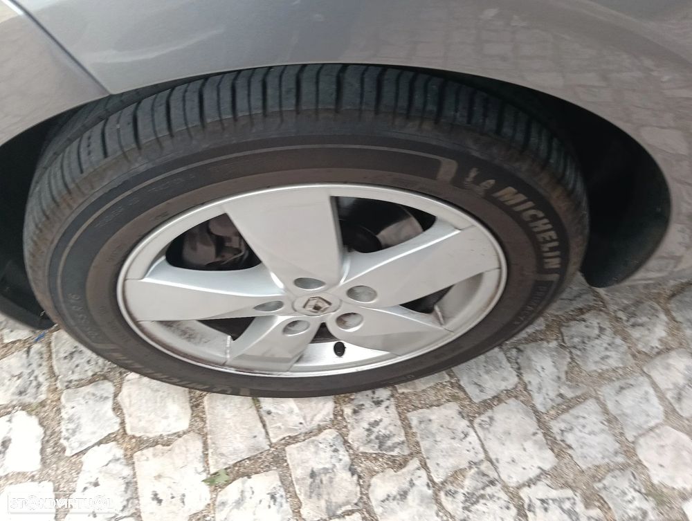 Renault Mégane Sport Tourer 1.5 dCi Dynamique - 24