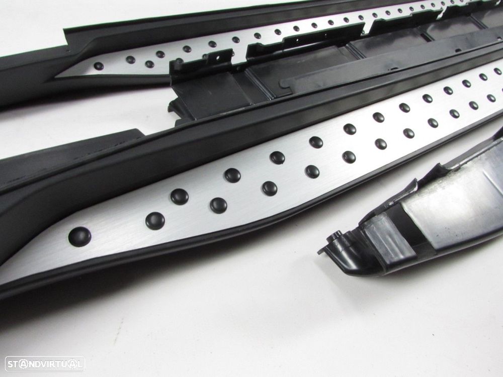 Conjunto de Embaladeiras e Estribos Novo/ ABS BMW X1 (E84) - 2