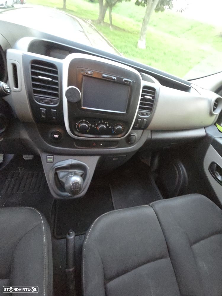 Renault Trafic 1.6 dCi L2H1 1.2T SS - 22