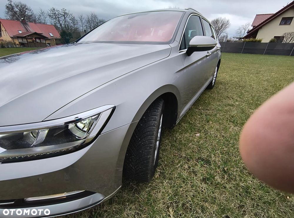 Volkswagen Passat 2.0 TDI (BlueMotion Technology) Highline - 13