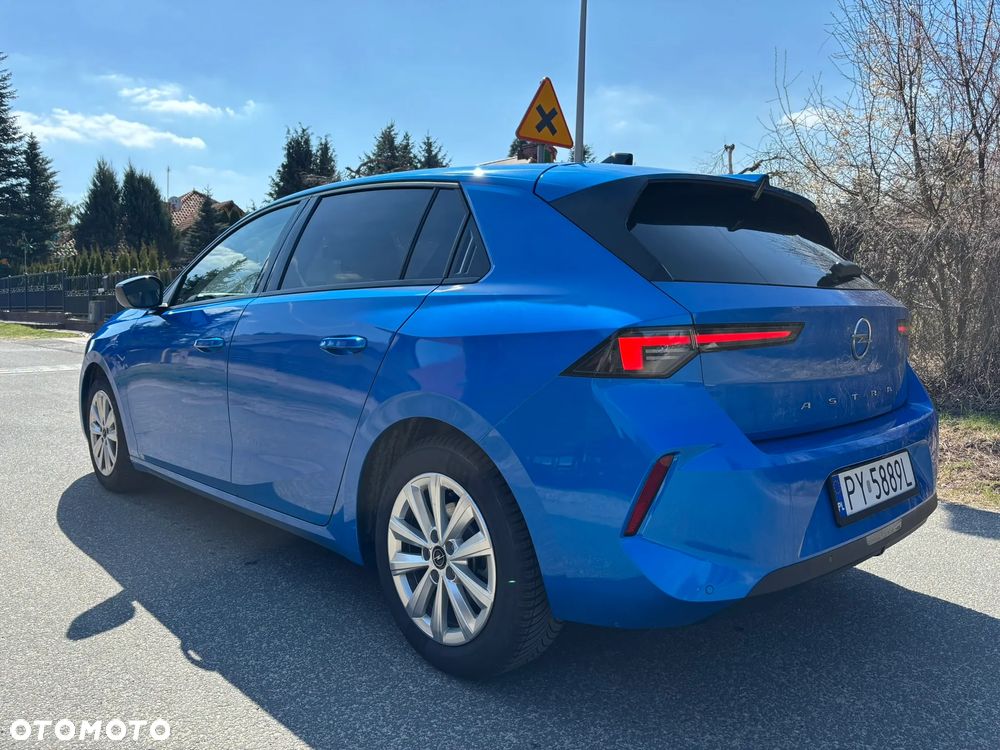 Opel Astra 1.2 Turbo Business Edition - 4