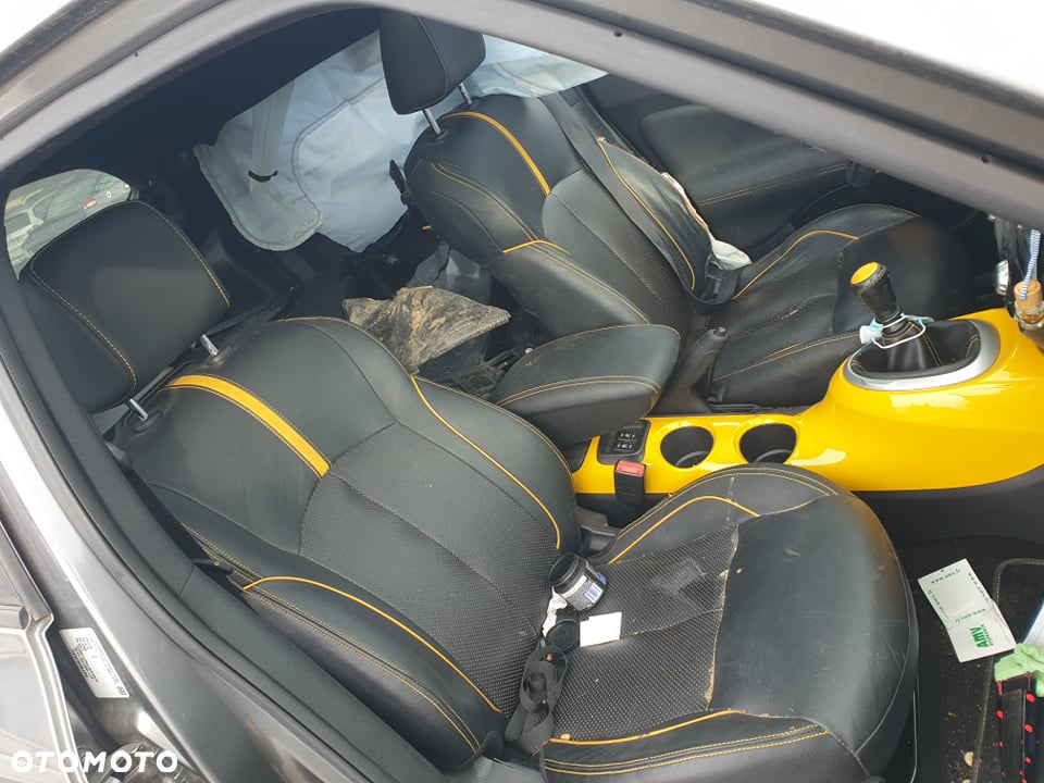 Nissan Juke 1.6 T Tekna - 6