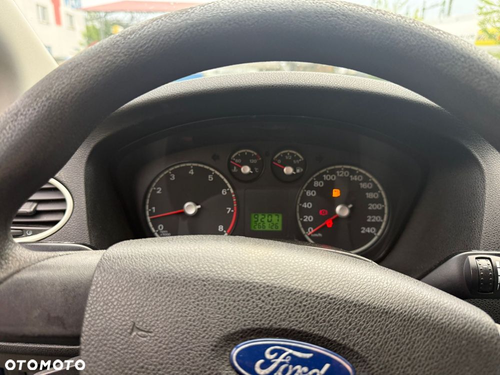 Ford Focus - 7