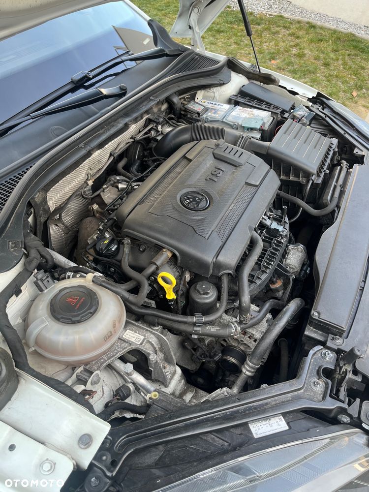 Skoda Superb 2.0 TSI 4x4 Sportline DSG - 21