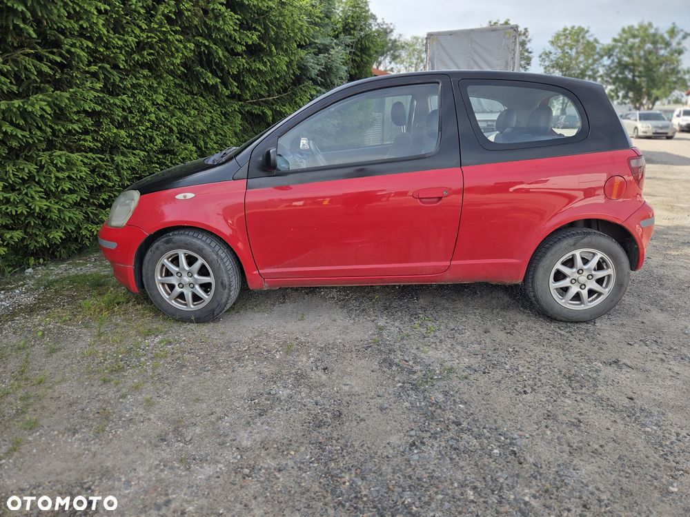 Toyota Yaris - 5