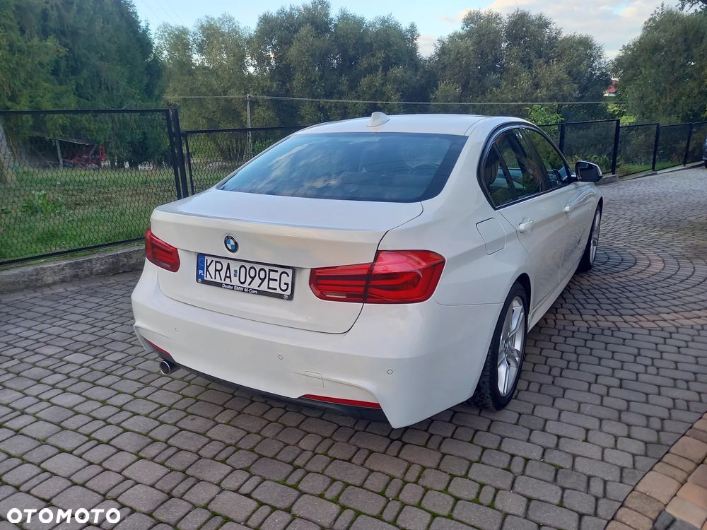 BMW Seria 3 318d M Sport Shadow - 14