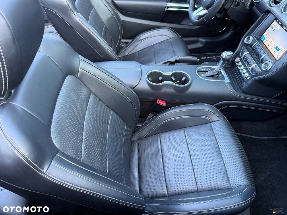 Ford Mustang 5.0 V8 GT - 18