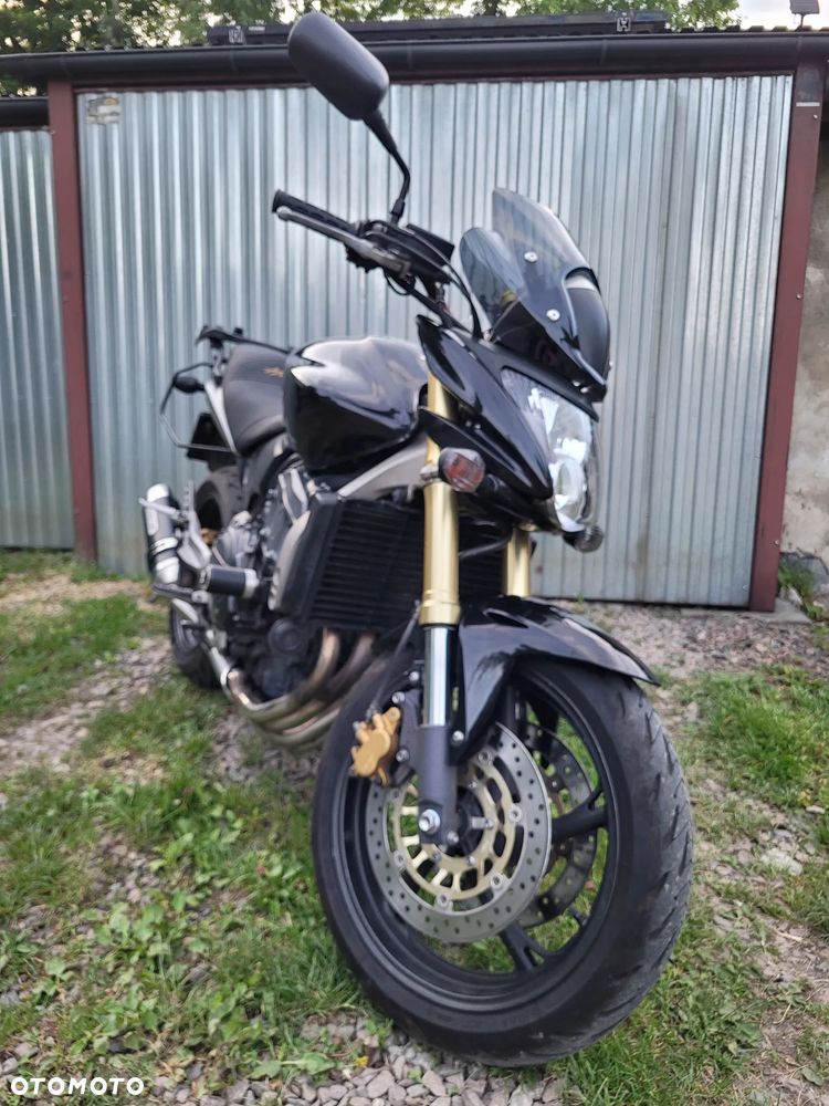 Honda Hornet - 15