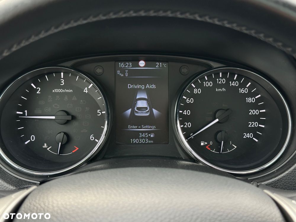 Nissan Qashqai 1.5 dCi Tekna EU6 - 34