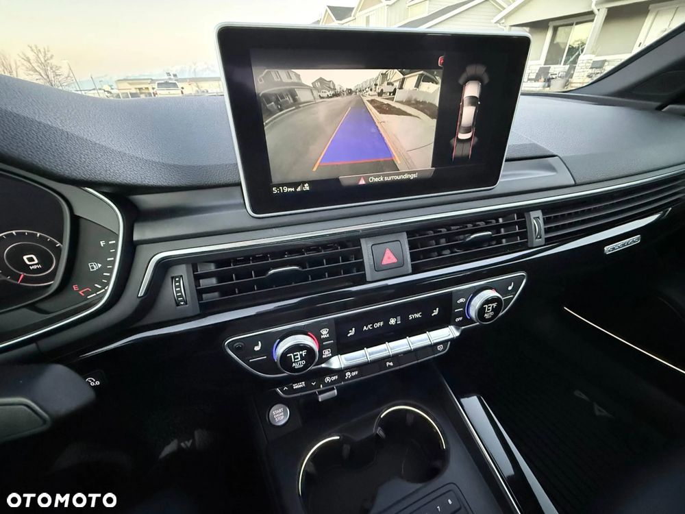 Audi A4 Limousine - 8
