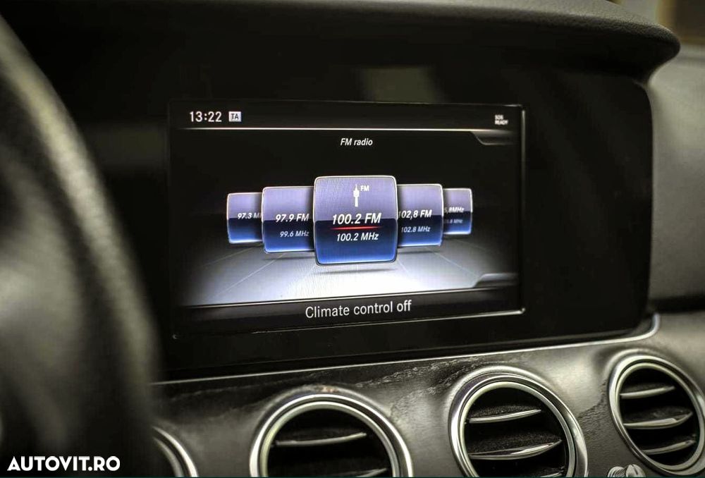 Mercedes-Benz E 220 d 4Matic 9G-TRONIC - 7